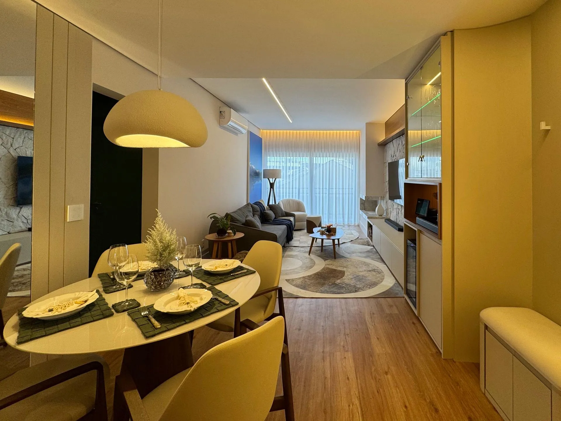 Imagem Apartamento à venda em Gramado, Carniel, com 2 quartos, 80m2