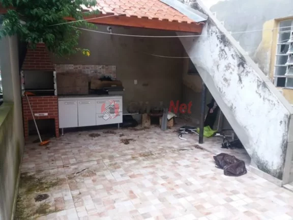 Imagem Sobrado para Venda no bairro Jardim Stella , Santo André com ampla área de quintal ( Comporta prédio de pequeno porte)