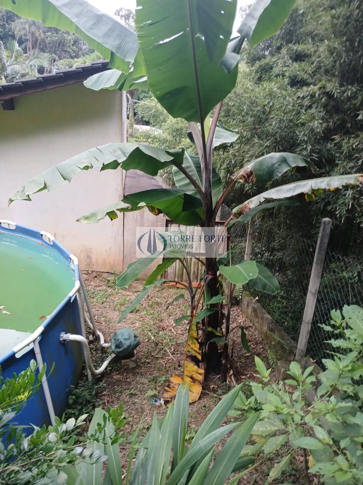 Imagem Casa com 5 quartos 1 suite 6 vagas de garagem na Serra da Cantareira.
