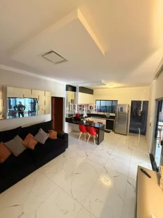 Imagem Casa à venda no Parque das Laranjeiras II em Uberaba - 3 suítes, piscina, varanda gourmet
