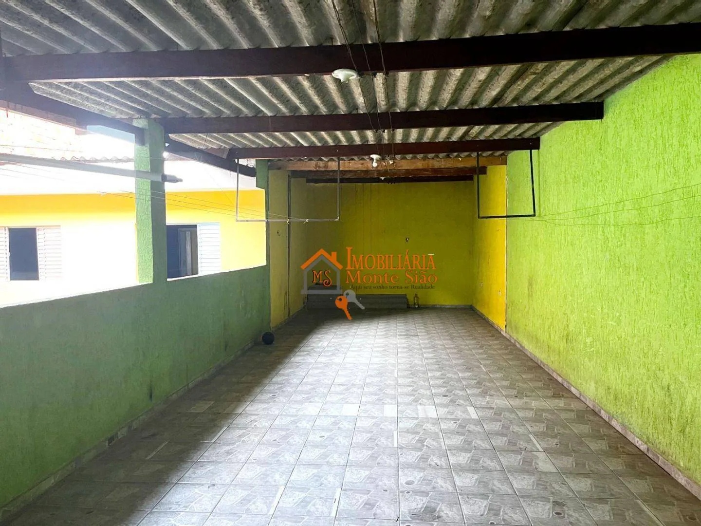 Imagem Sobrado com 4 dormitórios à venda, 250 m² por R$ 540.000,00 - Parque Santos Dumont - Guarulhos/SP