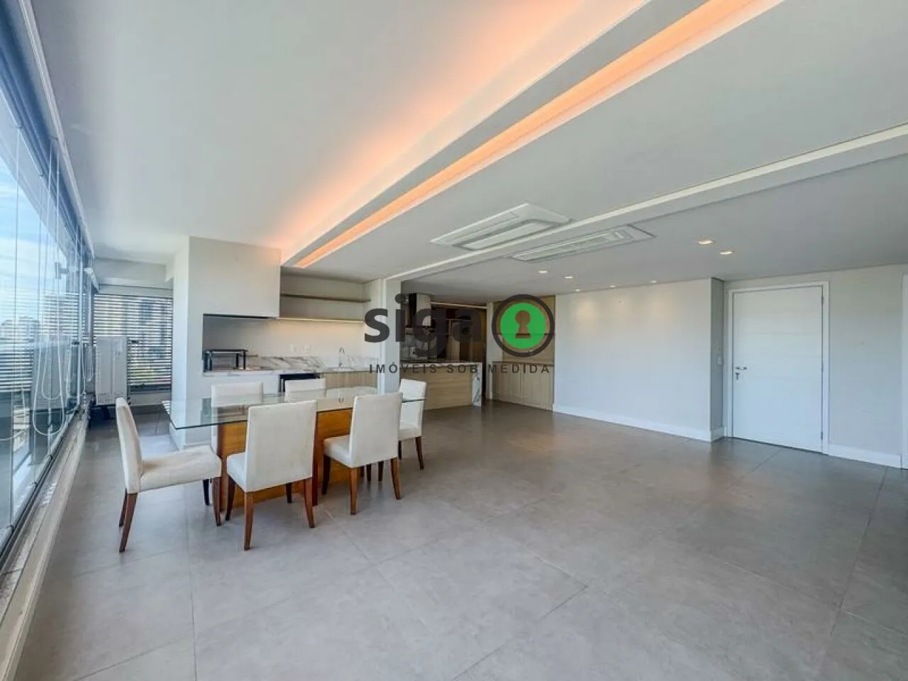 Imagem Apartamento Alto Padrão Reformado À Venda | 131 m² | 2 Suítes (Planta Flexível p/ 3 Dorm.)