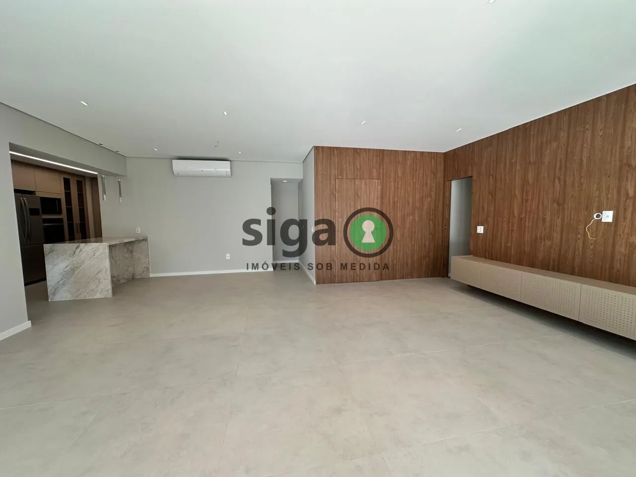 Imagem Apto 3 Dormitórios 3 Suítes Condomínio Parque da Cidade Semi mobiliado