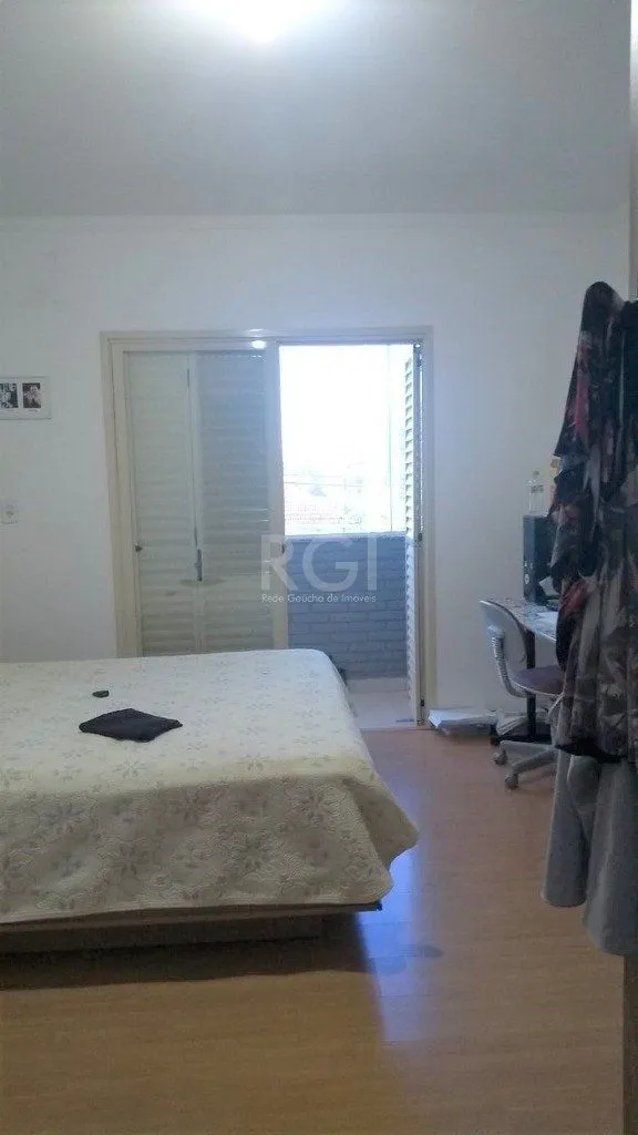 Imagem Casa no Centro de Gravatai de 2 dormitórios e vaga