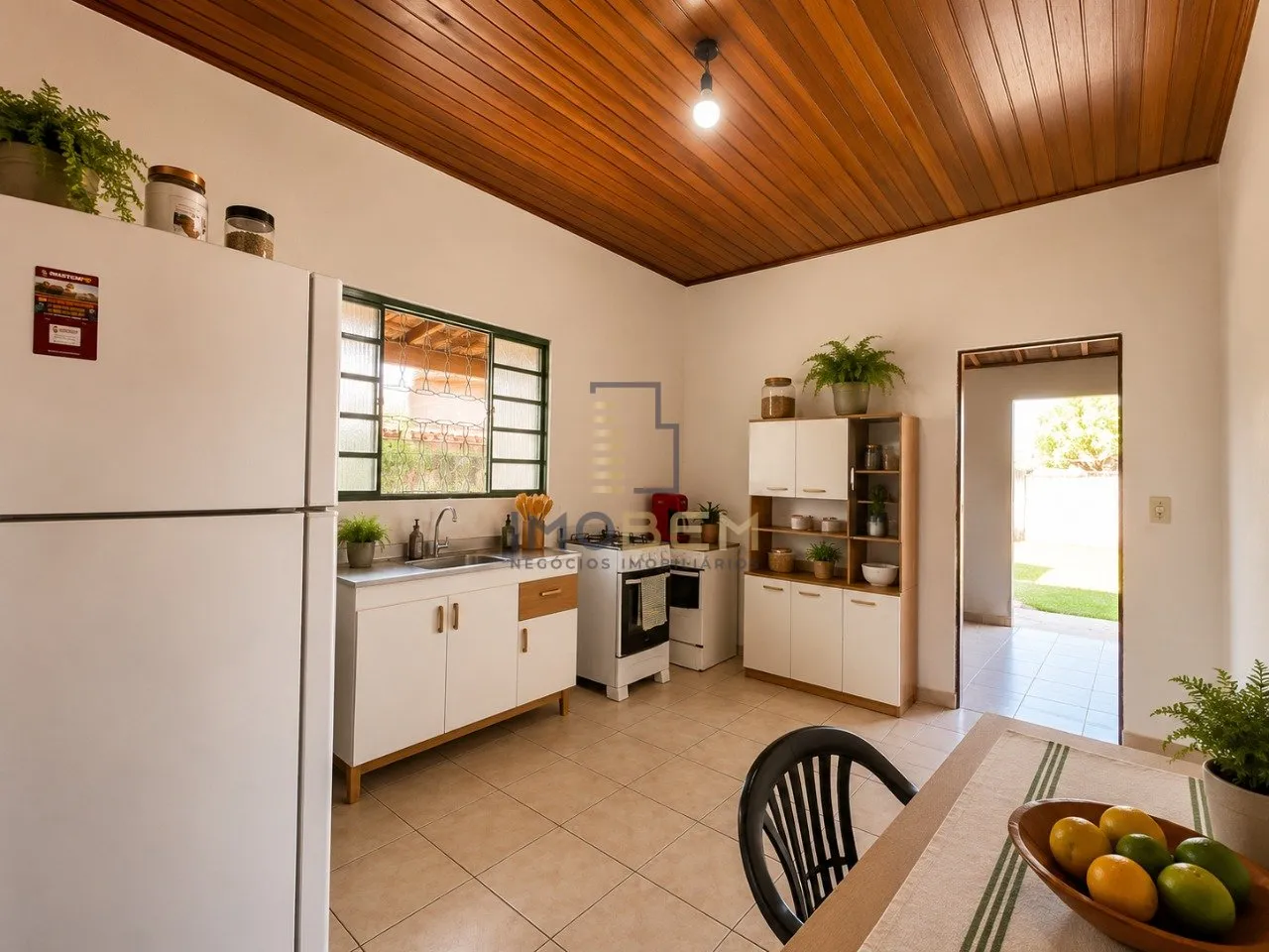 Imagem Linda casa à venda no Jardim das Oliveiras, em Sinop. Com uma área total de 130 m², este imóvel ...