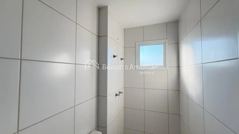 Imagem Apartamento recém entregue pela construtora em andar alto, com 2 vagas de garagem cobertas, oferece...
