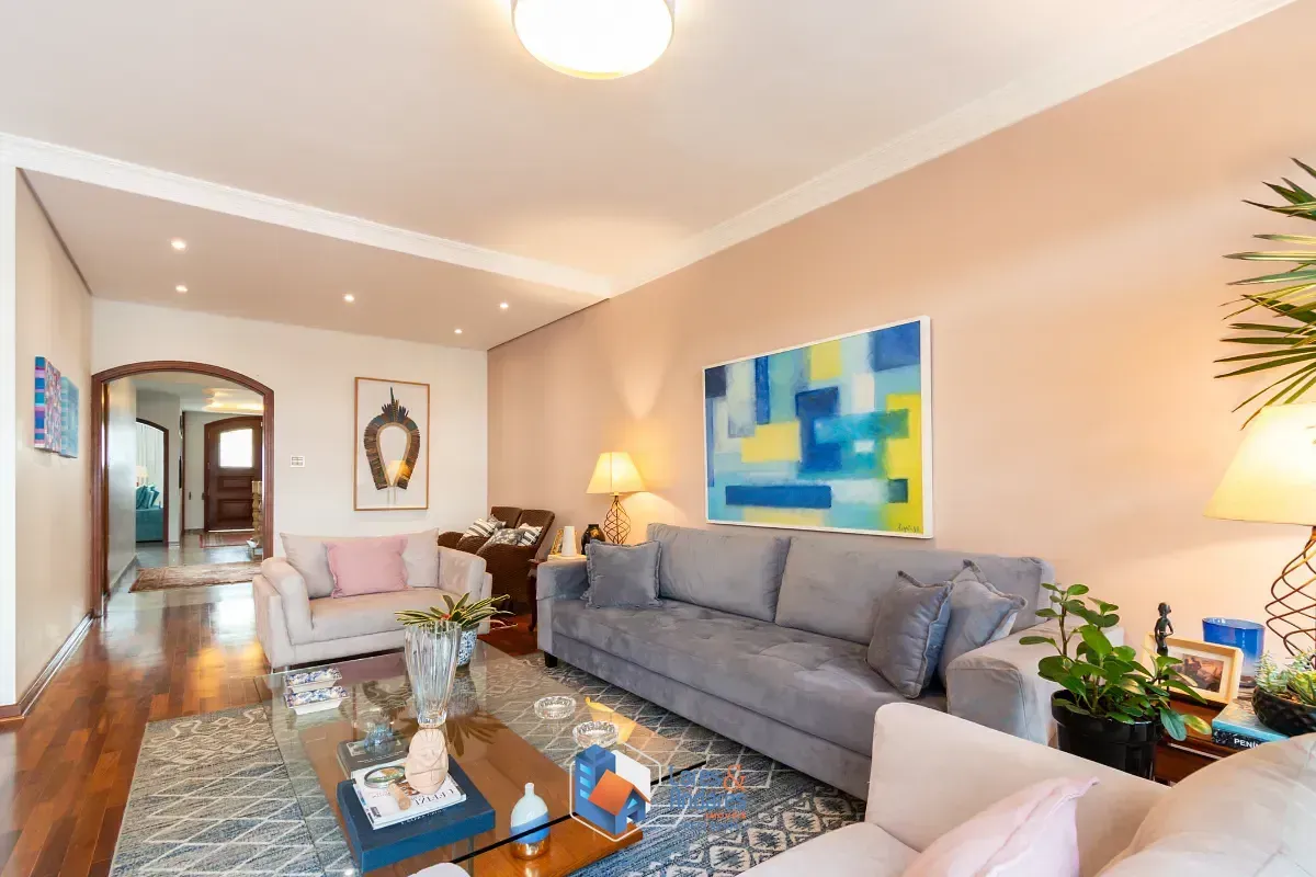 Imagem Casa para venda em Planalto Paulista com 4 quartos, sendo 2 suítes, 436m²