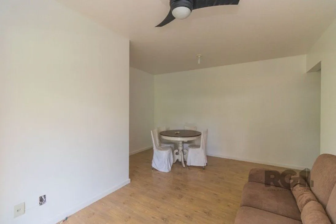 Imagem Apartamento 2 Dormitórios,Suíte,Elevador e Garagem no Bairro Santana