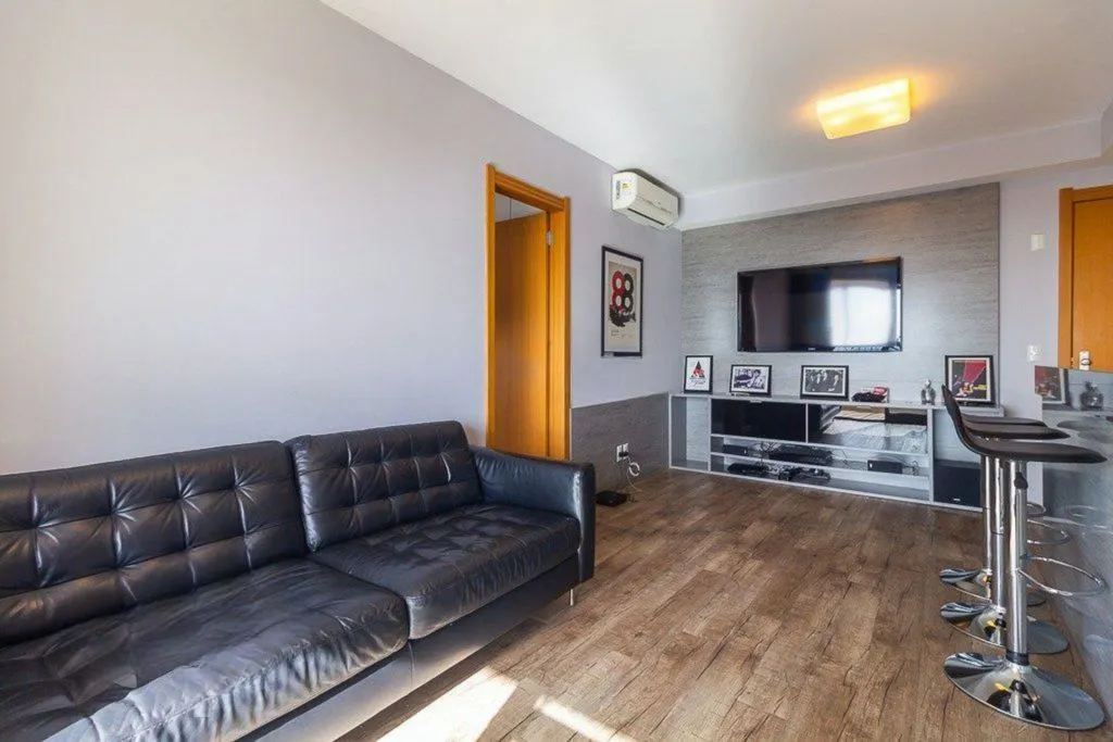 Imagem Apartamento de 1 dormitório à venda no Bairro Três Figueiras - Porto Alegre