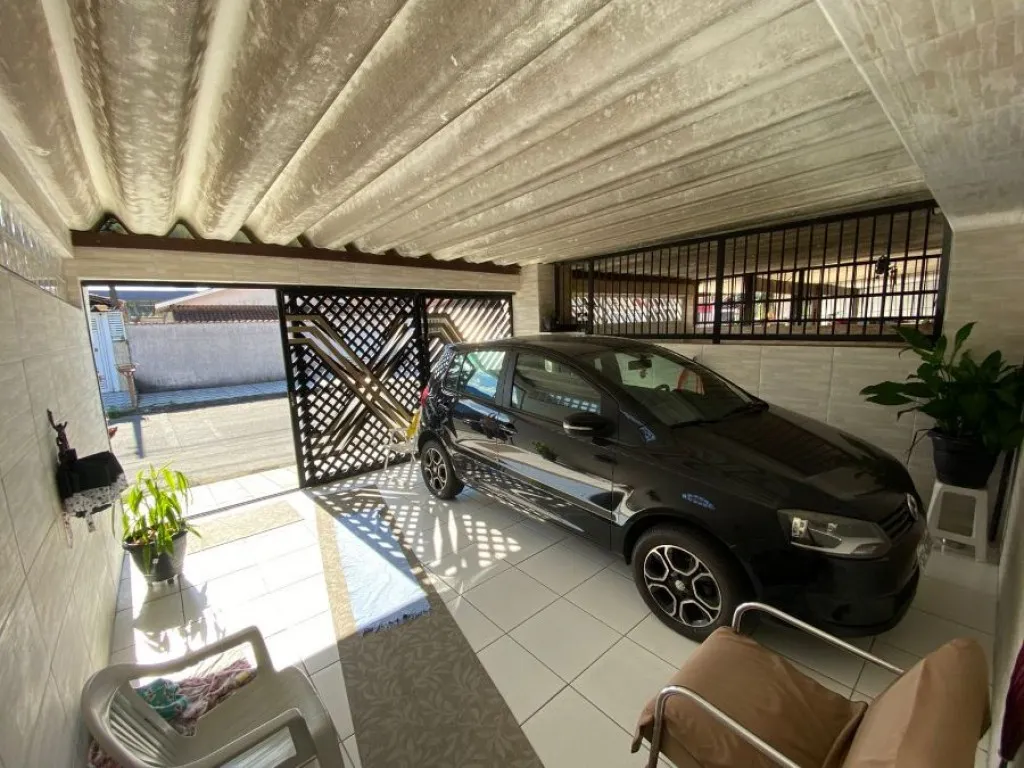 Imagem CASA COM 120,00 m² - SÍTIO DO CAMPO - PRAIA GRANDE SP