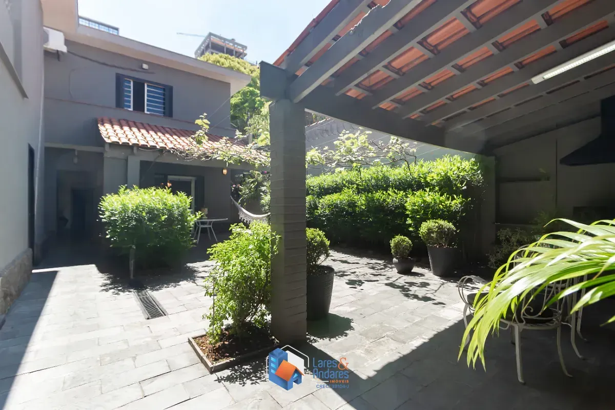 Imagem Casa para venda em Jardim Paulistano com 4 quartos, sendo 1 suíte, 300m²