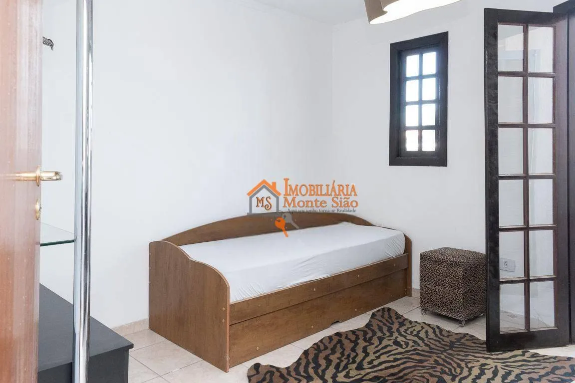 Imagem Sobrado com 4 dormitórios à venda, 300 m² por R$ 990.000,00 - Parque Continental II - Guarulhos/SP
