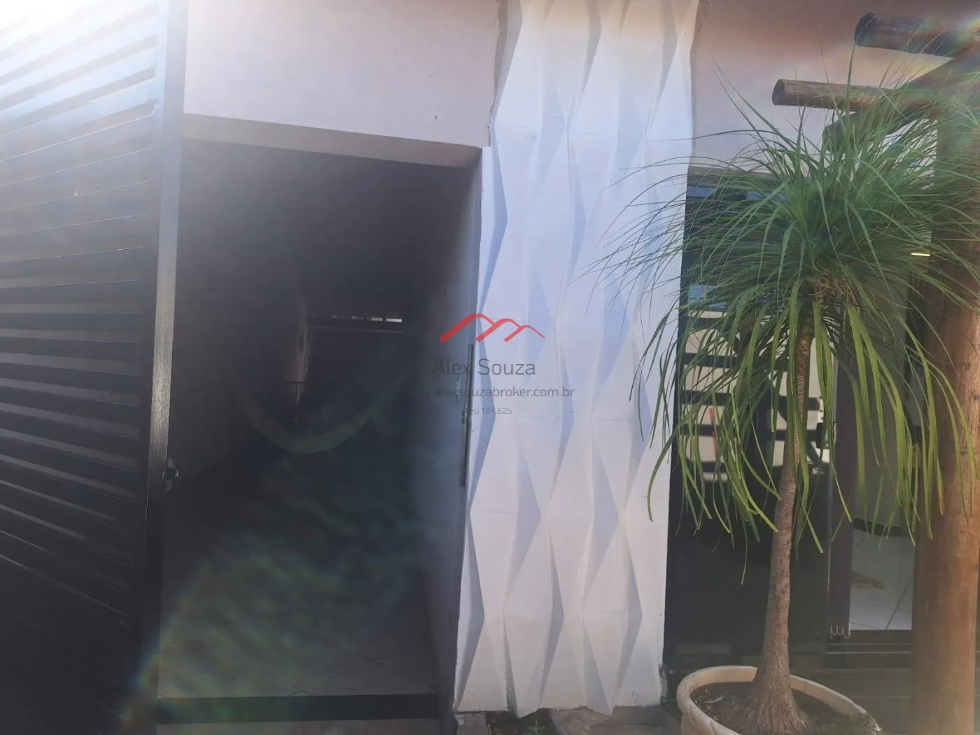 Imagem Casa para Venda em Sumaré, Parque Bandeirantes I (Nova Veneza), 3 dormitórios, 1 suíte, 3 banheiros, 3 vagas