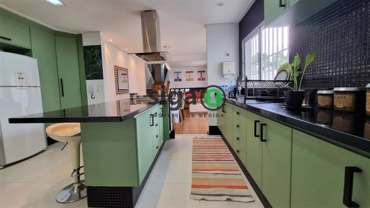Imagem Ótima localização casa com 4 quartos sendo 2 suites super completa