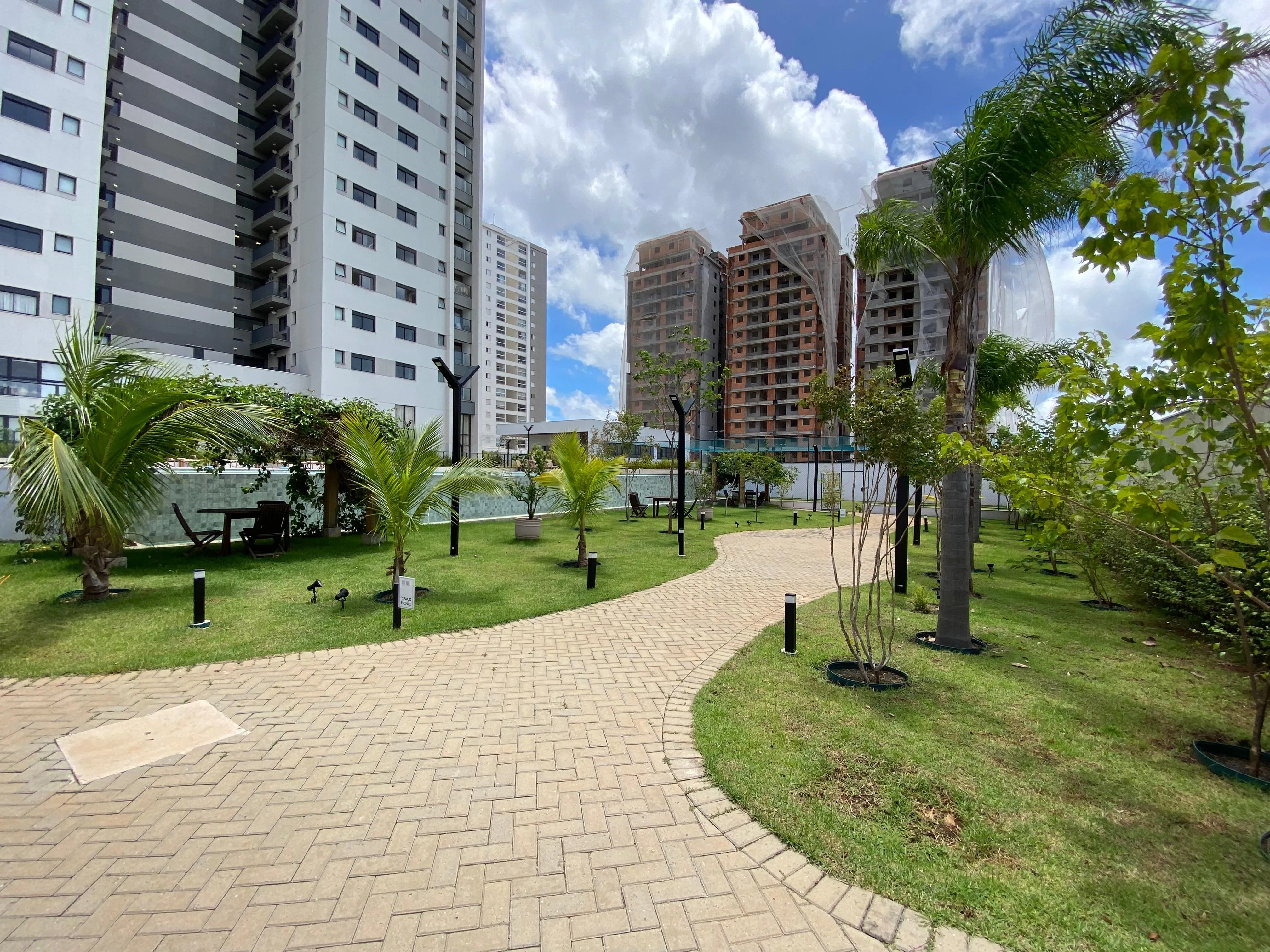 Imagem Apartamento de Luxo no Vermont View: 220m², 4 Suítes, Vista Exclusiva e Lazer Completo!