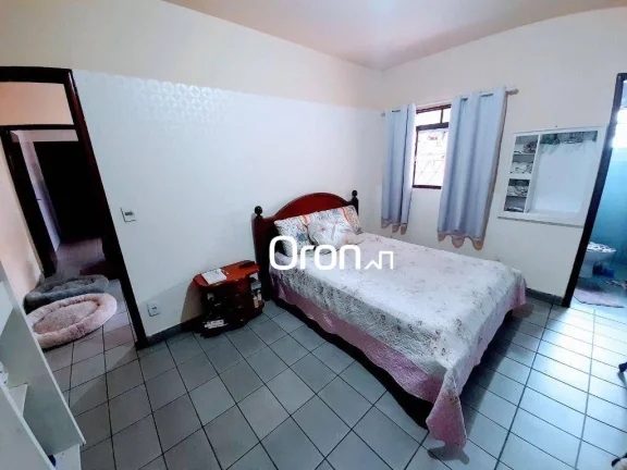 Imagem Casa à venda, 320 m² por R$ 670.000,00 - Jardim Novo Mundo - Goiânia/GO