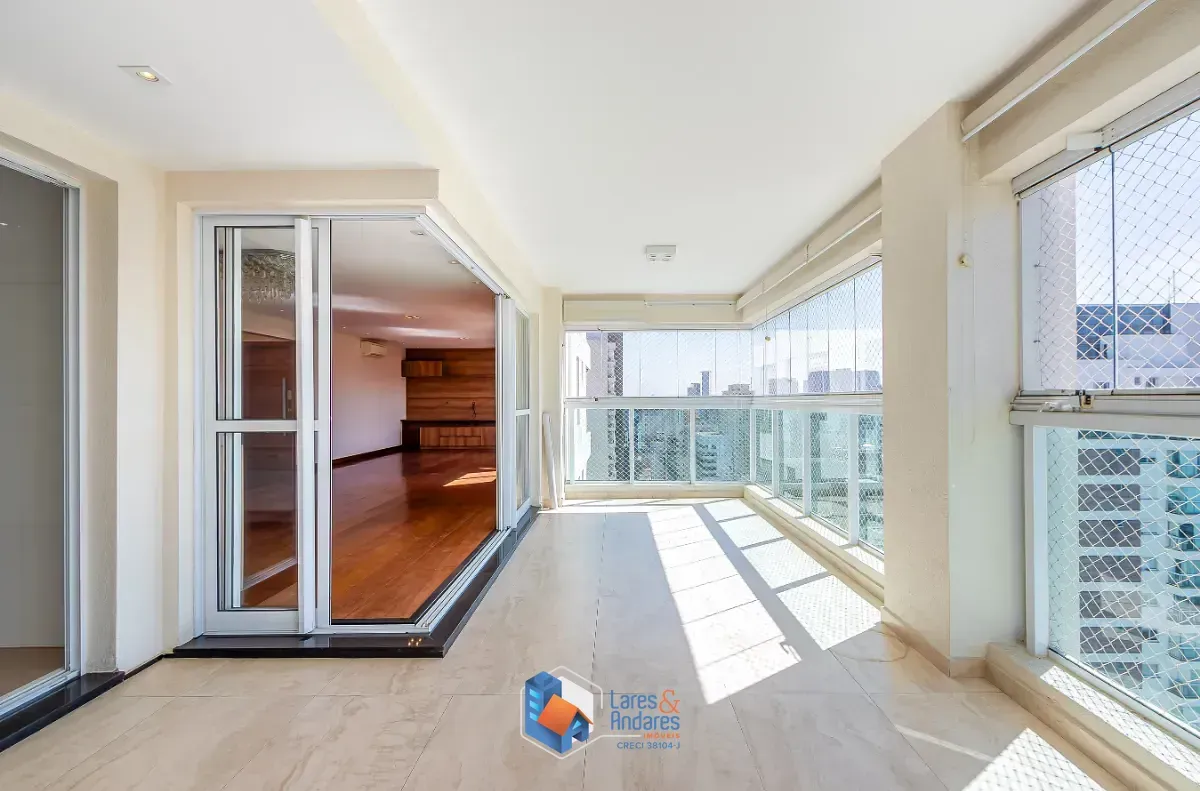 Imagem Apartamento para venda em Vila Olímpia com 3 quartos, sendo 3 suítes, 210m²