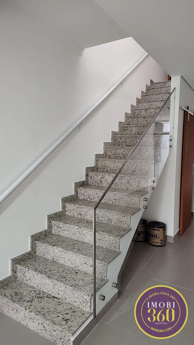 Imagem Excelente Sobrado novo com 3 quartos e suíte 2 vagas 115m².