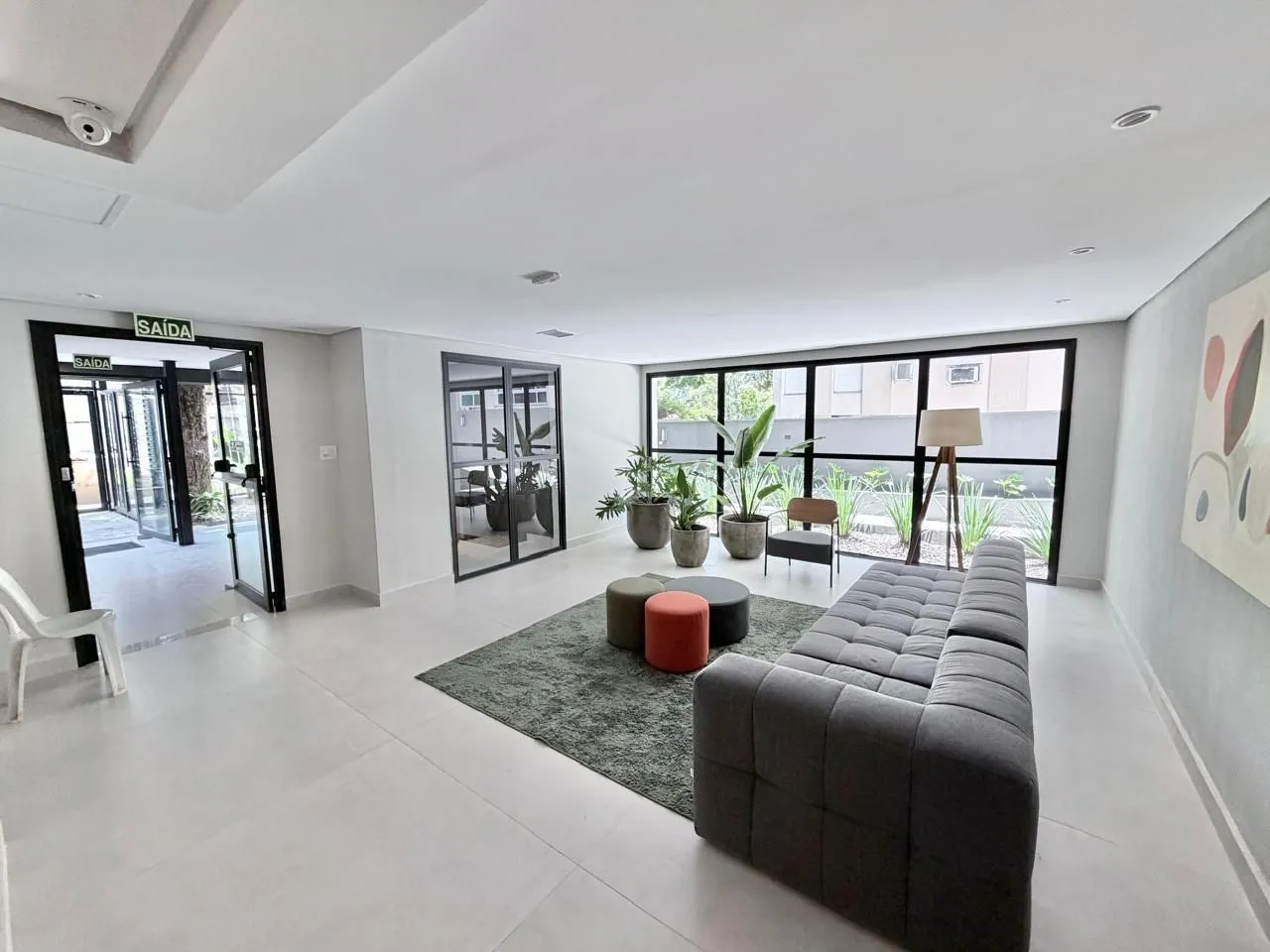 Excelente apartamento a venda no ITA123, com 2 domitórios no bairro Jardim Botânico.