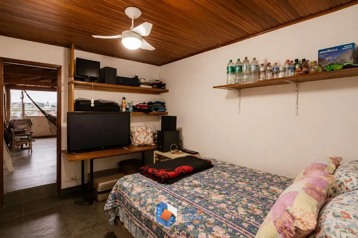 Imagem Sobrado para venda em Vila Guarani (Z Sul) com 4 quartos, sendo 1 suíte, 415m²
