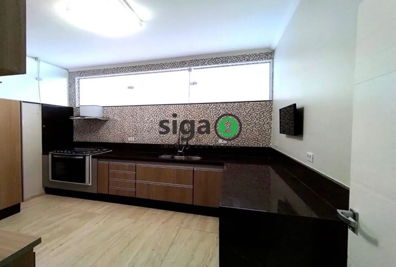 Imagem Casa Moderna e Espaçosa no Ipiranga com 2 Suítes e Área Gourmet Completa