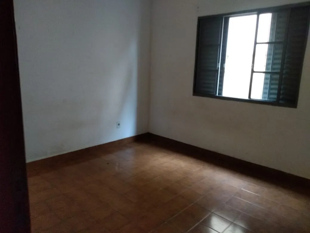 Imagem Casa à venda 3 Quartos, 3 Vagas, 320M², Jardim Rosely, Pindamonhangaba - SP