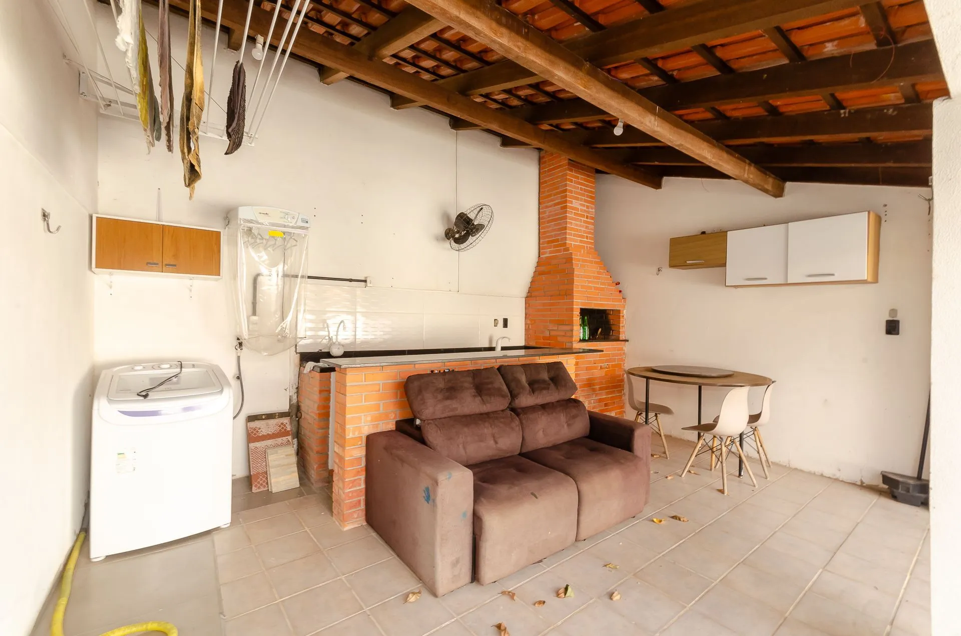 Imagem Casa no Bairro Glória - 4 dormitórios
