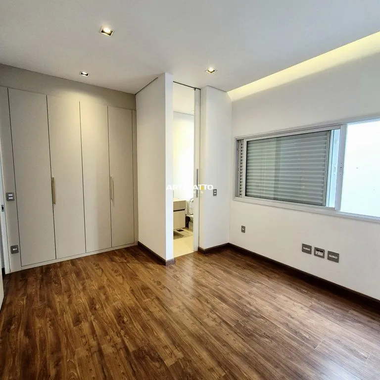Imagem Casa à venda em Franca, Jardim Piratininga II, com 3 quartos, 218m2