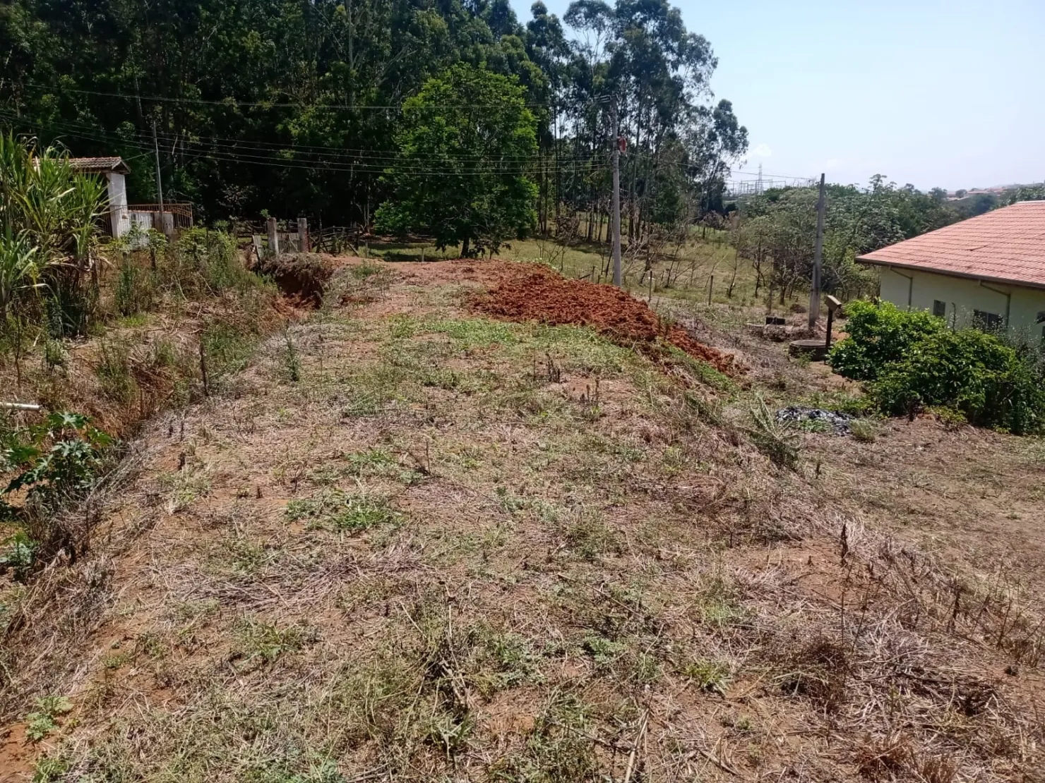 Imagem Chácara à venda 6 Quartos, 1 Suite, 15000M², Barreiro, Taubaté - SP