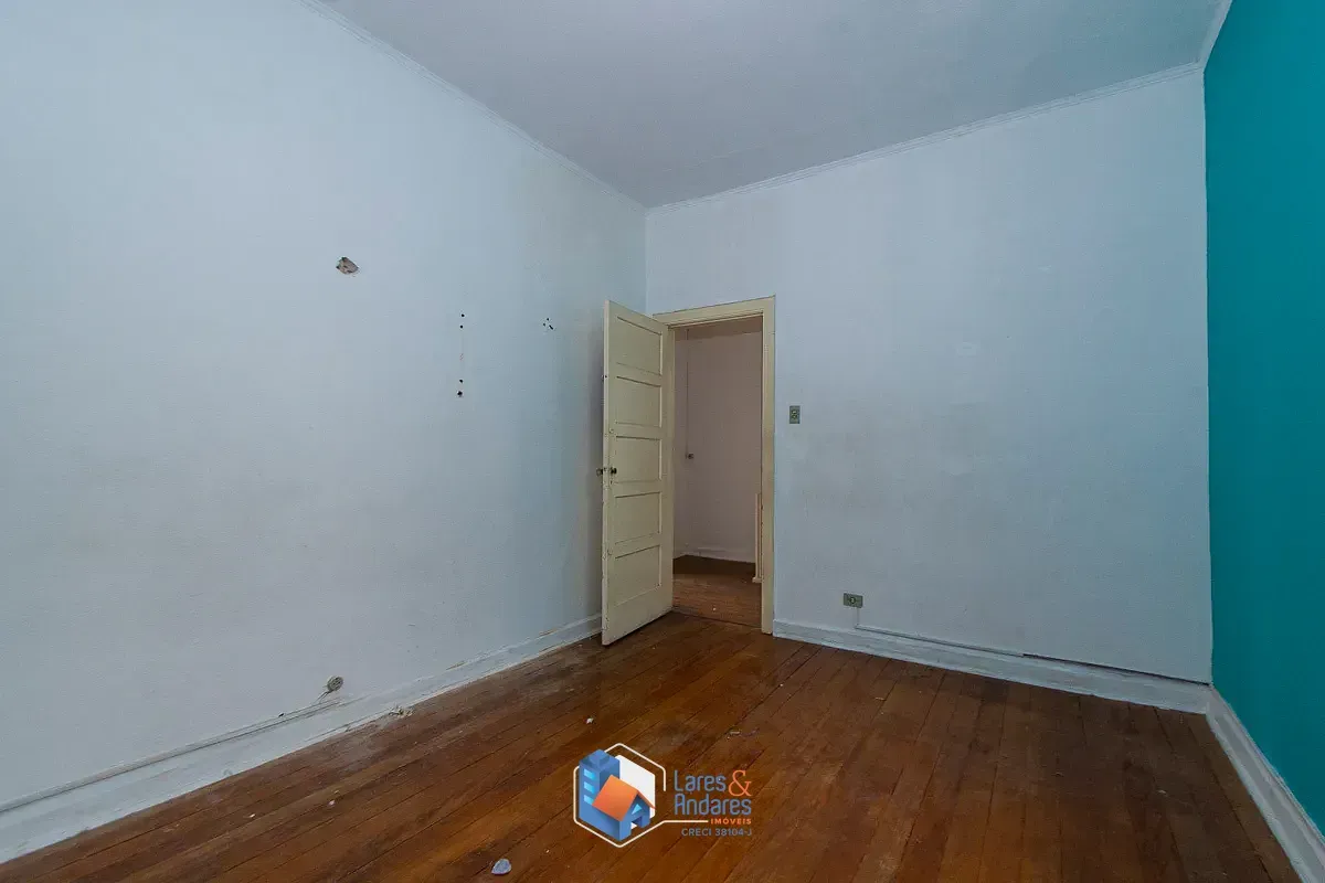 Imagem Sobrado para venda em Aclimação com 3 quartos, 295m²