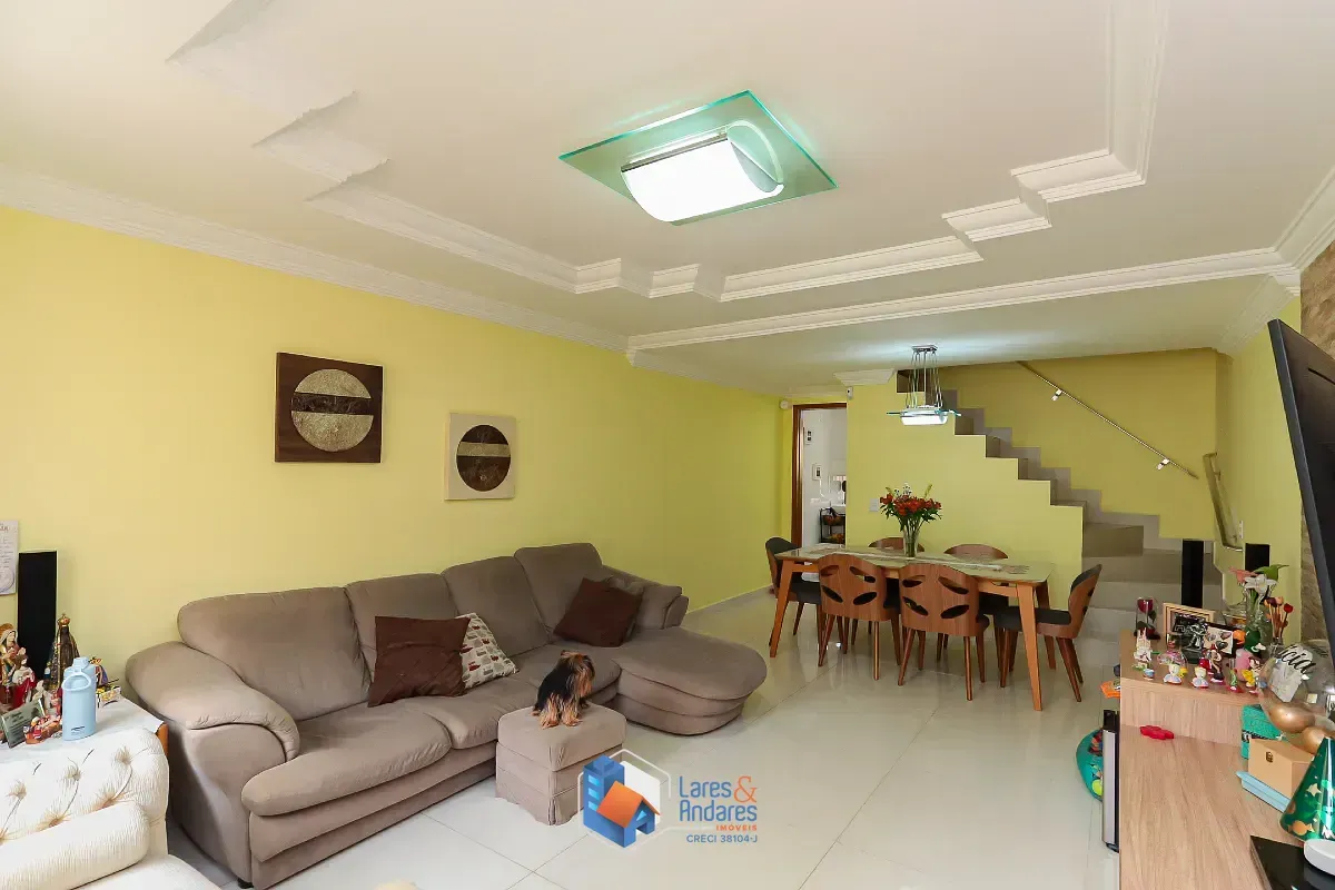 Imagem Casa para venda em Parque da Lapa com 2 quartos, 105m²