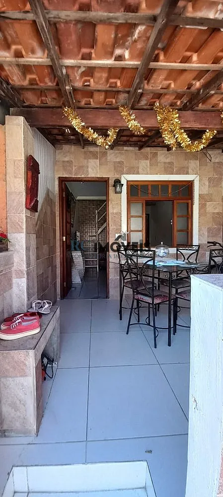 Imagem Casa a Venda no bairro Vista Alegre - São Gonçalo, RJ