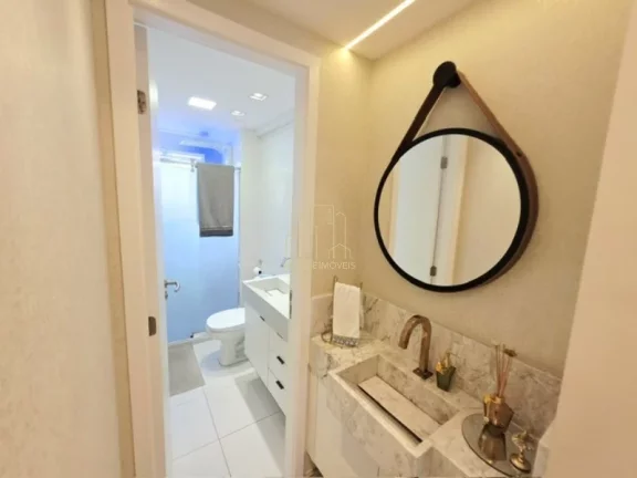Imagem Amplo apartamento decorado com quatro quartos varanda a venda no cidade jardim