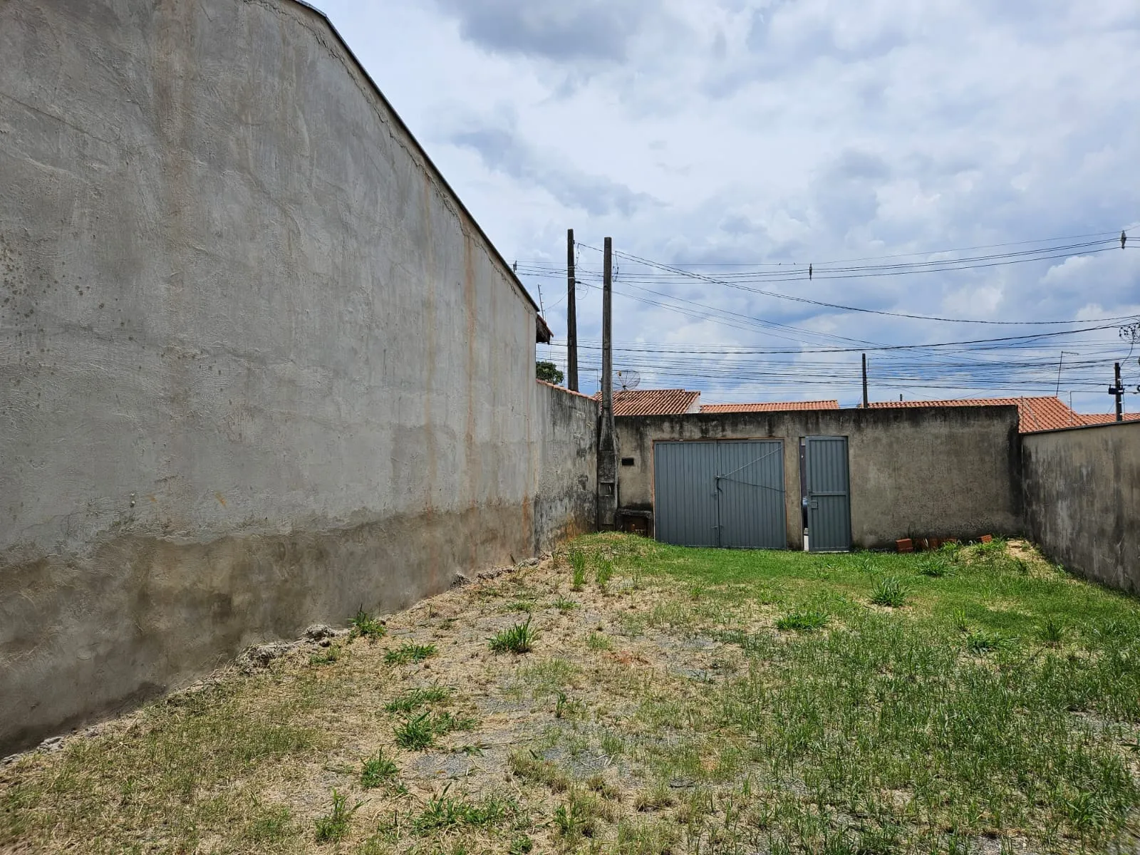 Imagem Oportunidade: Lindo Terreno no Wanel Ville 5