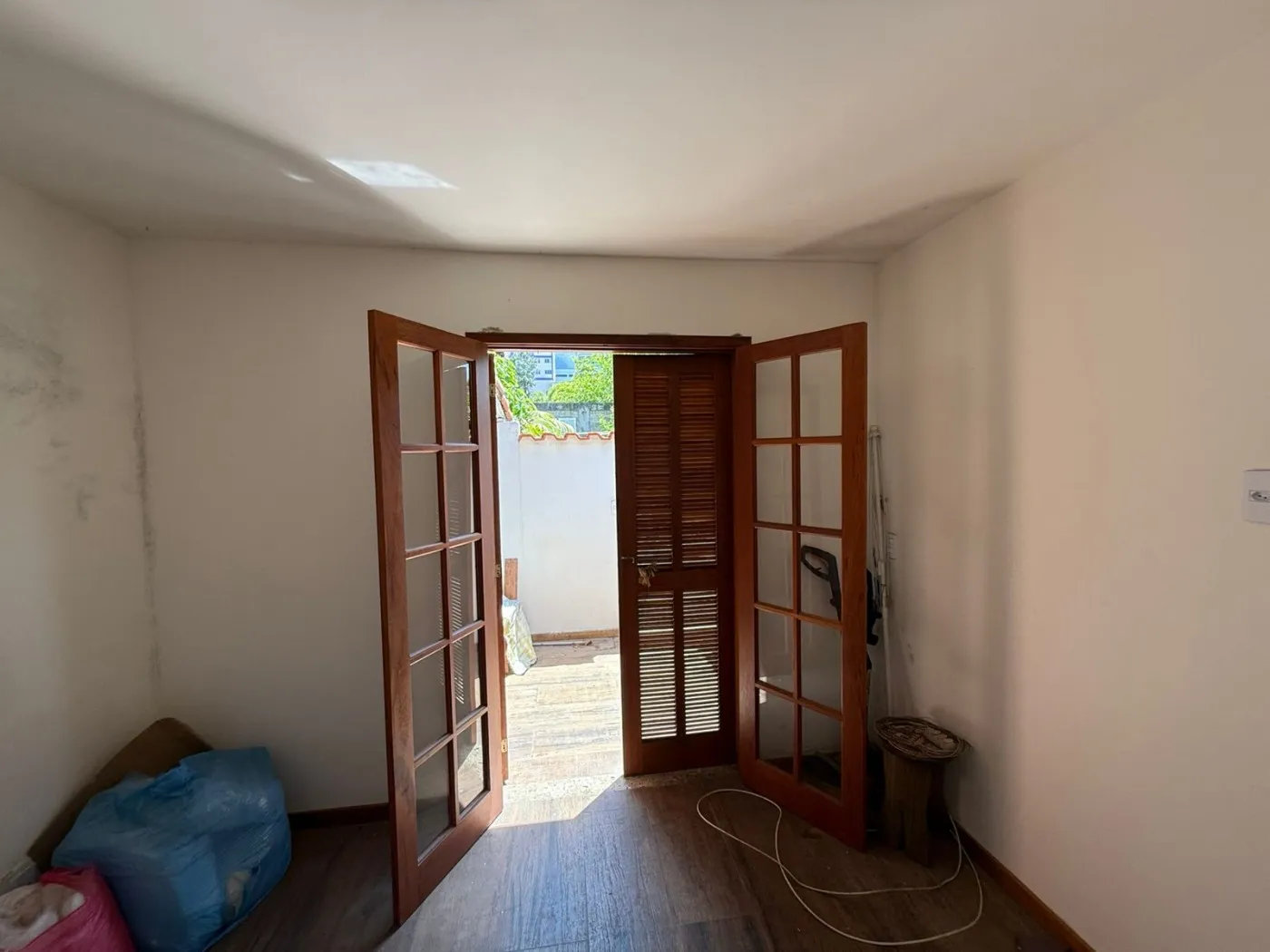 Imagem Casa para Venda em Teresópolis / RJ no bairro Araras