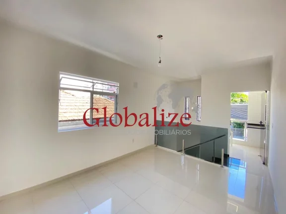 Foto do imóvel Casa com 2 quartos, sendo 1 suíte, Vaga de garagem pra carro e moto por R$ 649.000,00
