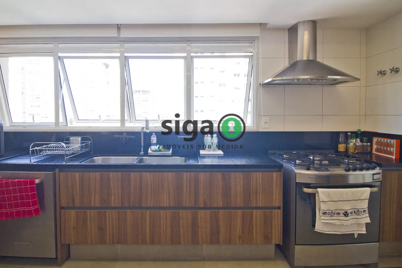 Imagem partamento De Luxo Mobiliado À Venda No Campo Belo | 442 m² | Andar Alto | 4 Suítes | 6 Vagas | Club