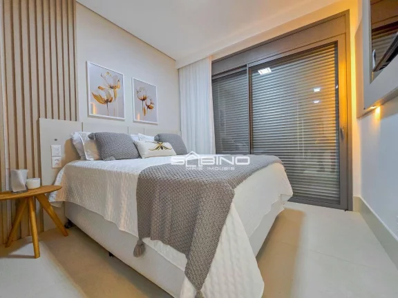 Imagem Apartamento pé na Areia frontal à Venda, com 4 suítes 208m² - 3 vagas, Riviera de São Lourenço Bertioga SP
