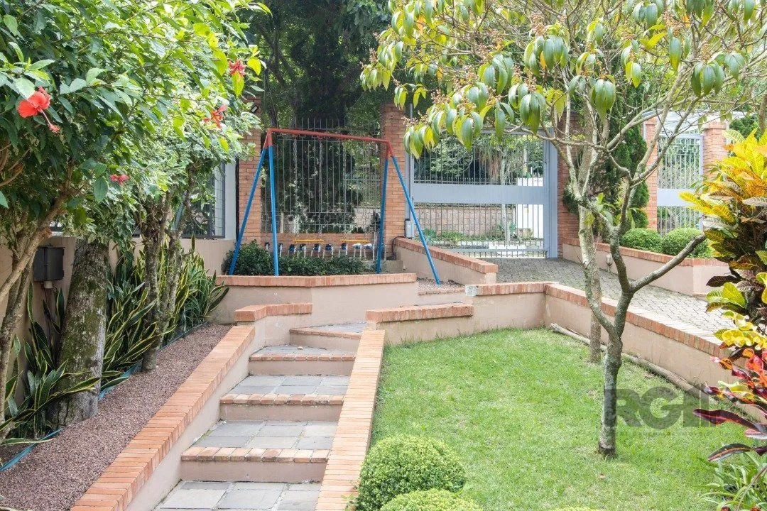 Imagem Casa Condominio para Venda - 292.49m², 4 dormitórios, sendo 2 suites, 3 vagas - Vila Assunção