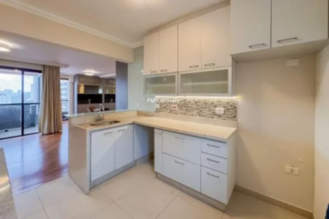 Imagem Apartamento à venda ou locação na Vila Mariana com 3 quartos sendo 1 suíte, 2 banheiros, 3 vagas, 116m²