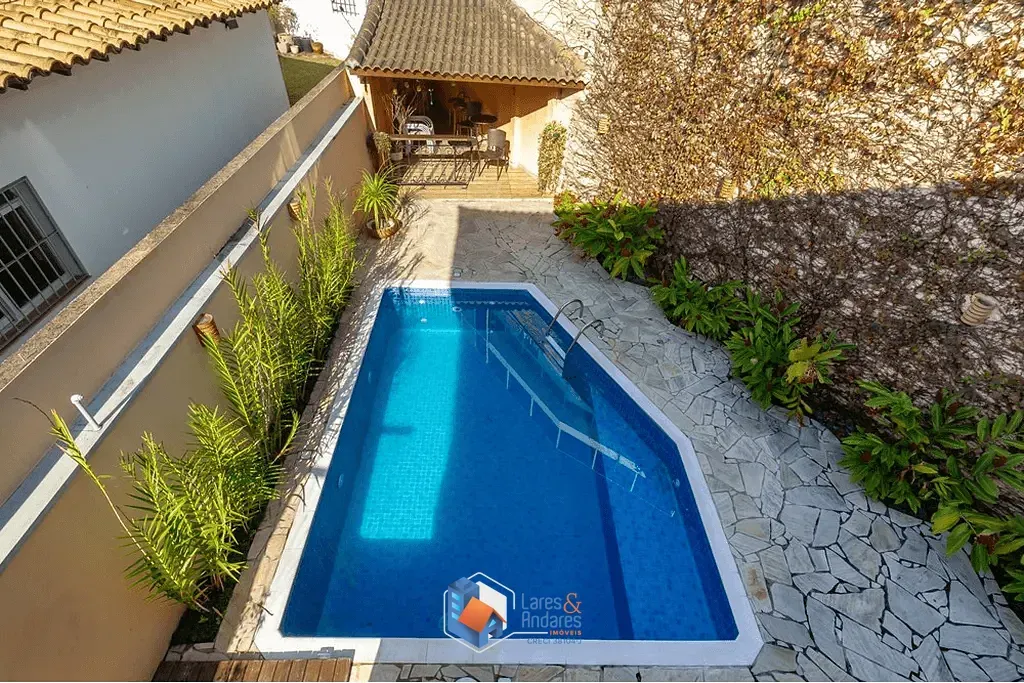 Imagem Casa à venda 3 Quartos 3 Suites 5 Vagas 310M² Alto da Lapa São Paulo - SP