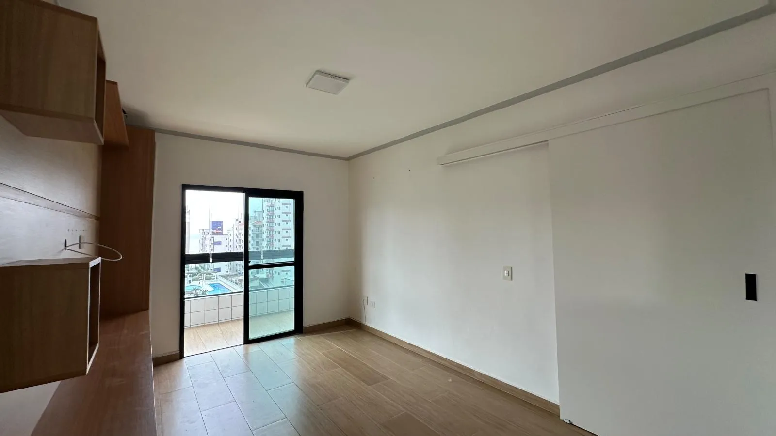 Imagem Apartamento para Venda em Praia Grande, Ocian, 1 dormitório, 1 banheiro, 1 vaga