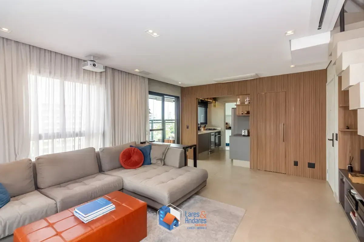 Imagem Cobertura para venda em Indianópolis com 2 quartos, sendo 2 suítes, 120m²