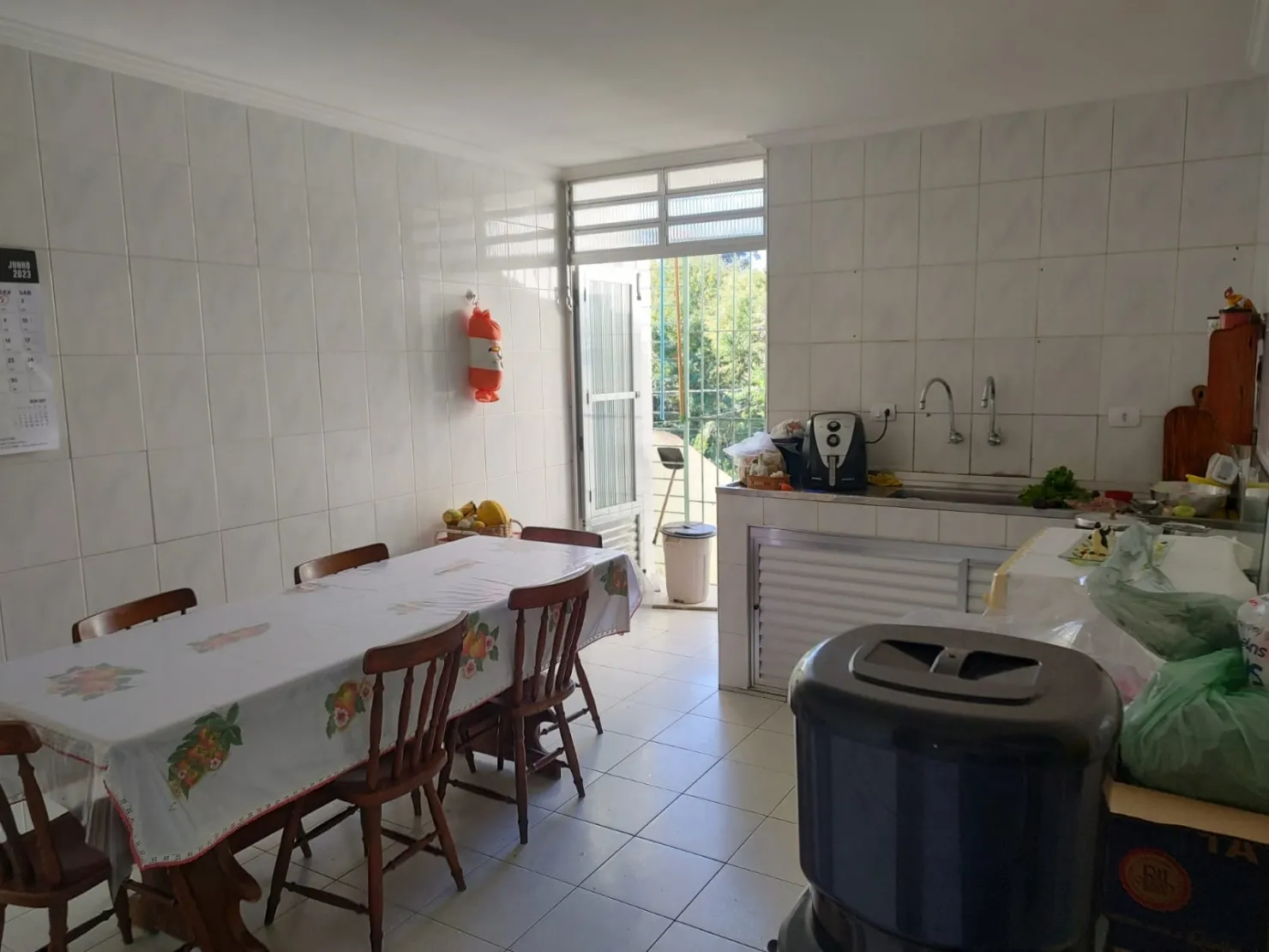 Imagem Casa à venda 3 Quartos, 1 Suite, 10 Vagas, 360M², Parque Senhor do Bonfim, Taubaté - SP