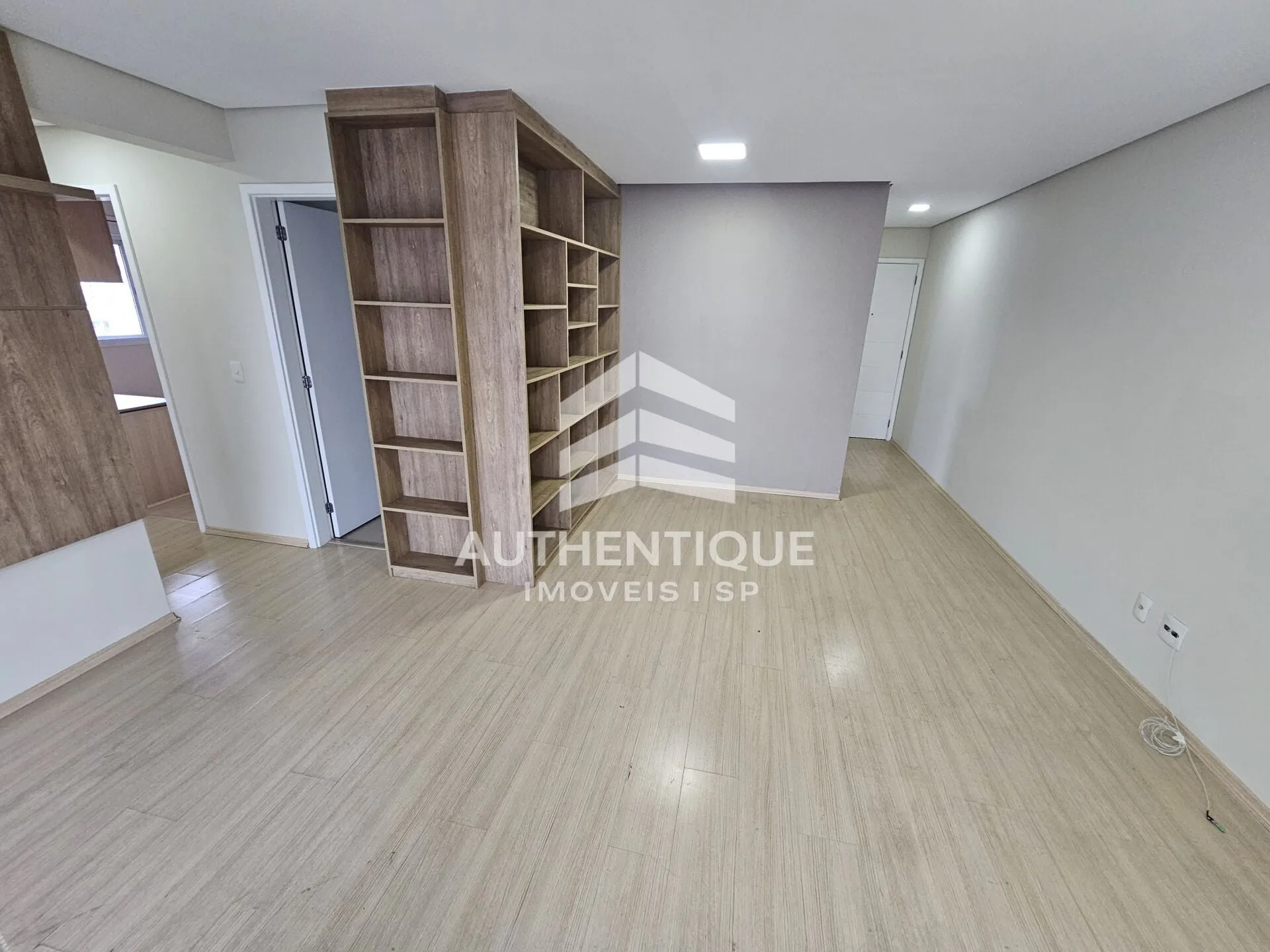 Imagem MODERN LIFE VILA MARIANA - Apartamento próximo ao metrô Ana Rosa, andar alto, vista livre, 2 vagas