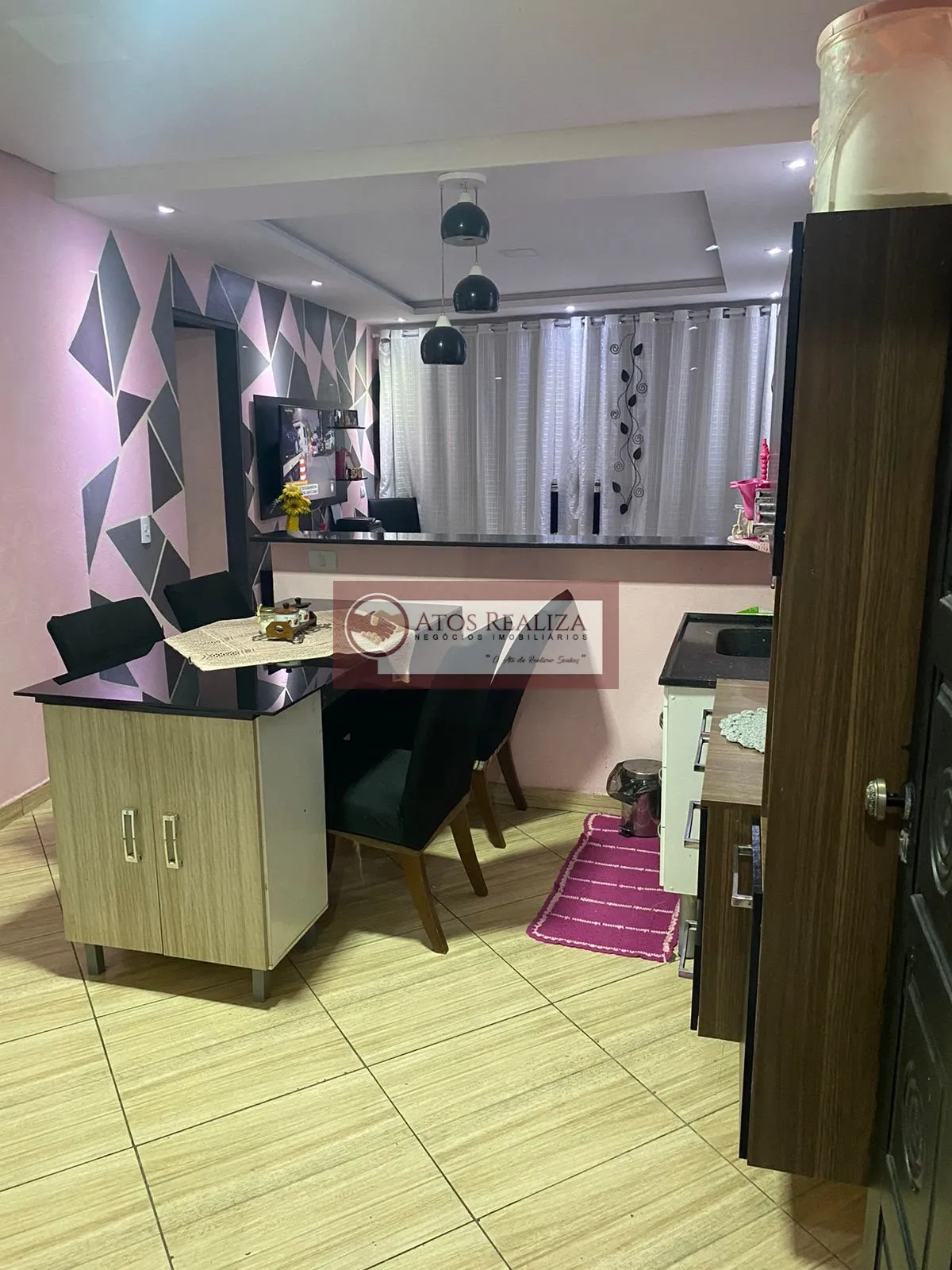 Imagem Vendo Sobrado com 3 casas para renda tatal de 3 Dormitórios sendo 1 suíte no Jardim Guanabara - São Paulo por R$ 340.000