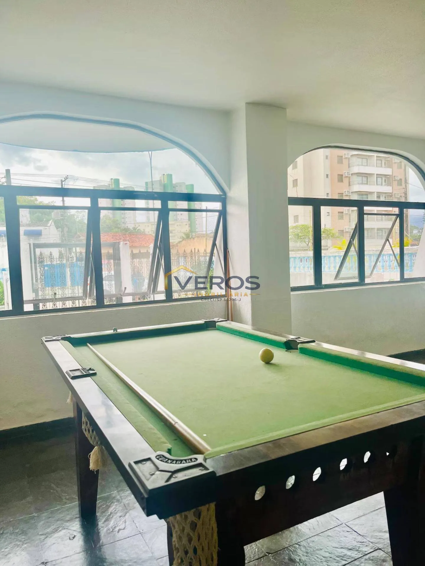 Imagem Apartamento com 2 dormitórios a 50 metros da Martim de Sá