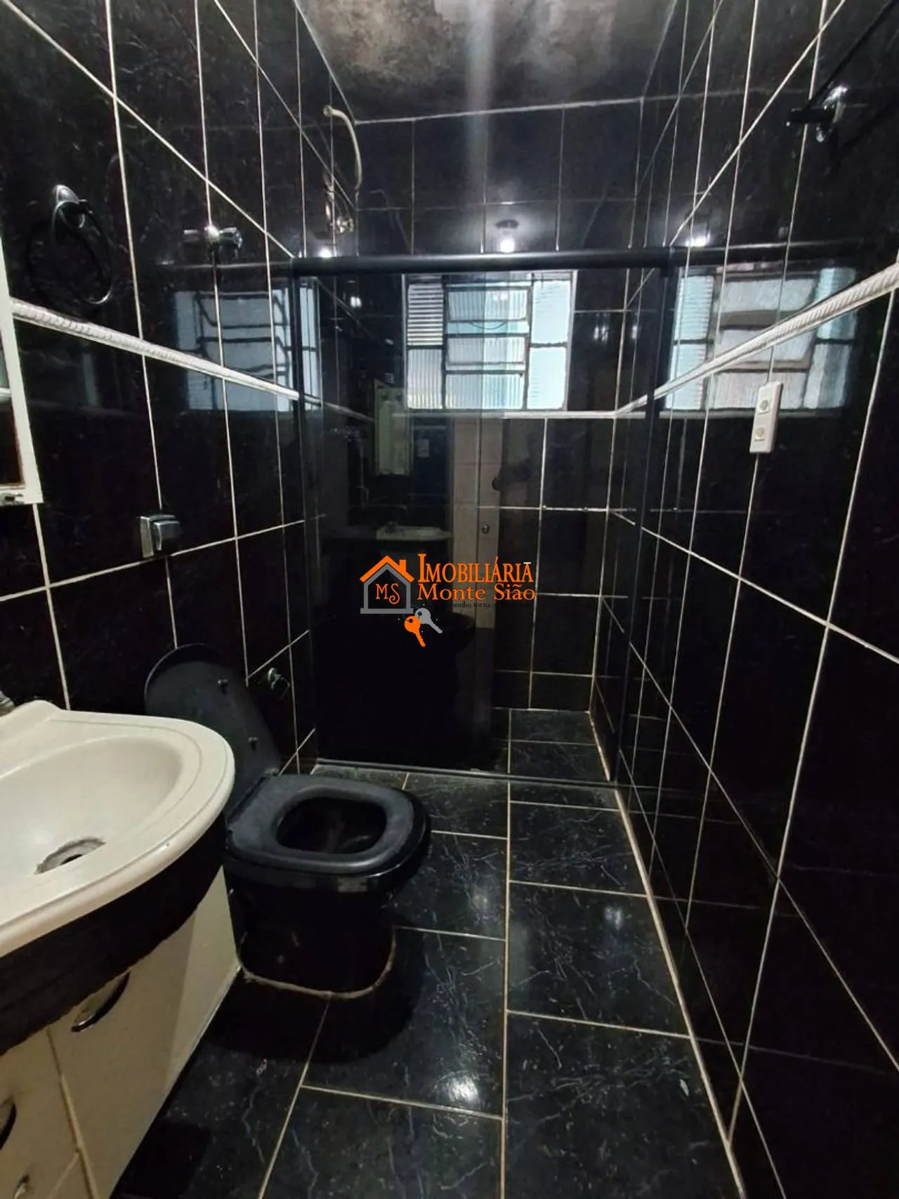 Imagem Casa com 3 dormitórios à venda, 310 m² por R$ 650.000,00 - Picanco - Guarulhos/SP