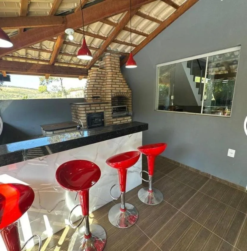 Imagem Vende-se excelente sítio em Itaguara/MG , com 6.000 m² de terreno.