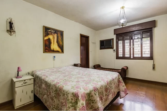 Imagem Casa para venda no bairro Vila Ipiranga em Porto Alegre